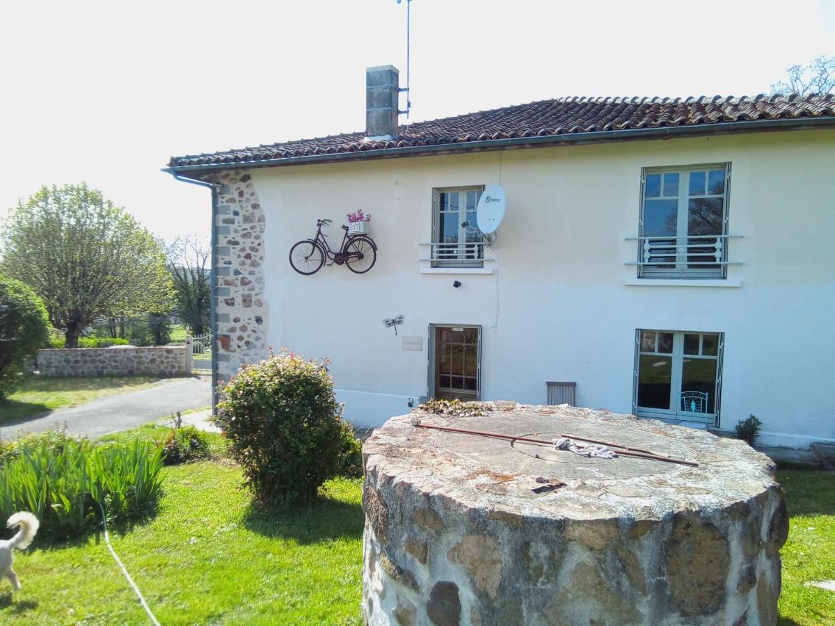 Les Outres Villa Chabrac Екстериор снимка