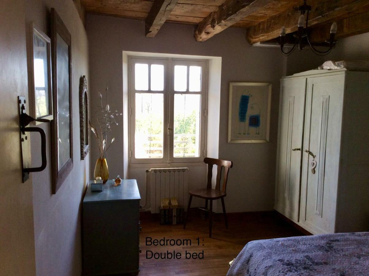 Les Outres Villa Chabrac Екстериор снимка